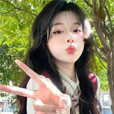 黑衣女子的香气